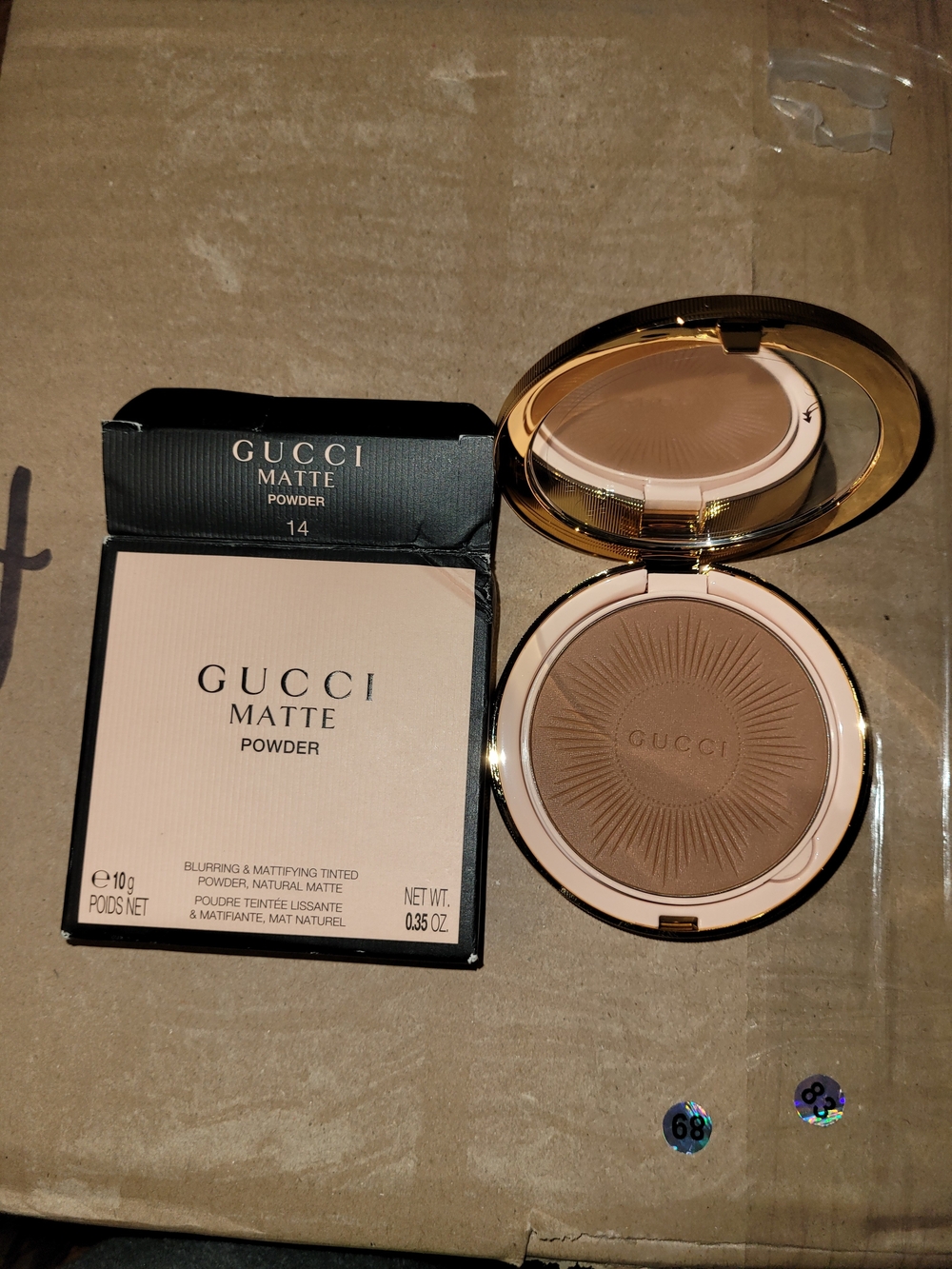 Gucci Matte Powder Compact in Warm Brown - Lightweight Blurring Finish Shade 14